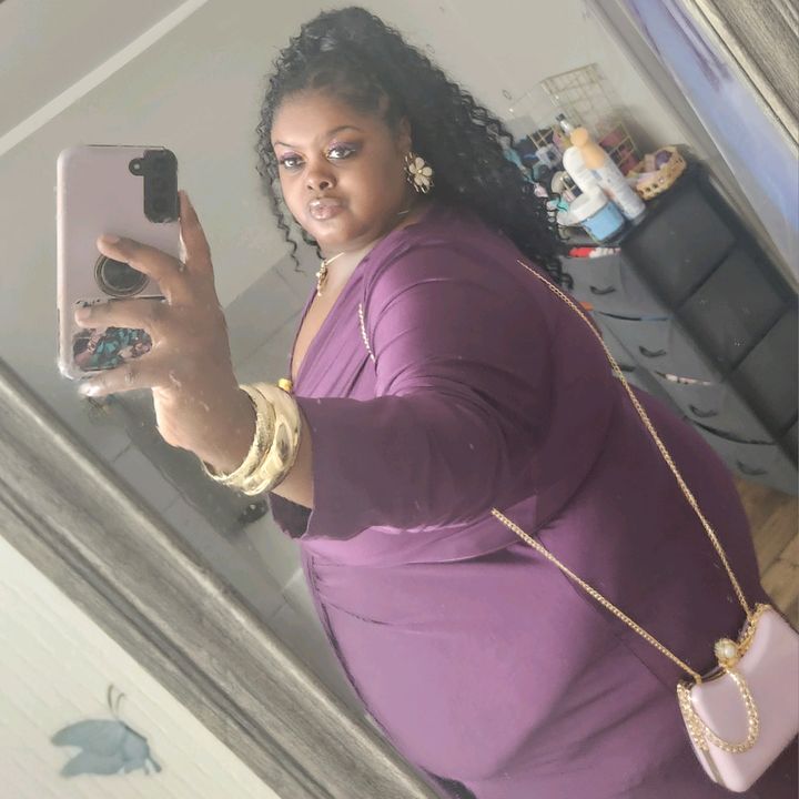 DeeVibez|💋PlusSize