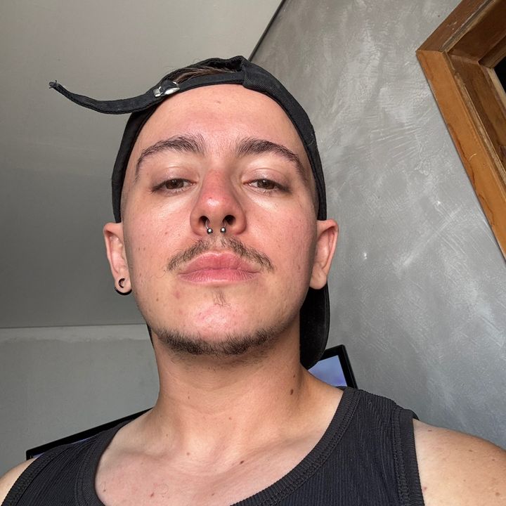Eduardo indica