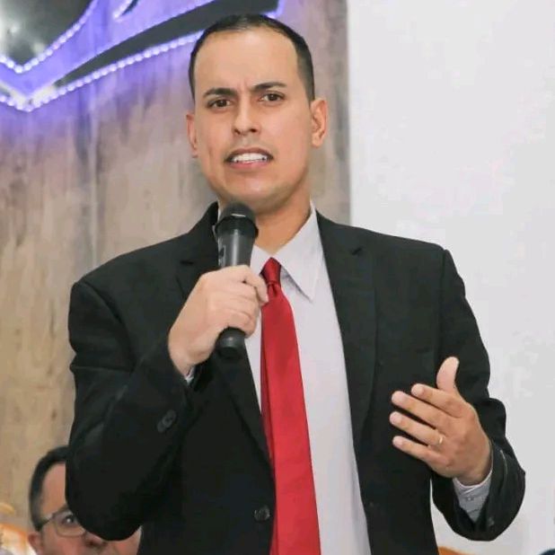 Estevão Araújo 🦁