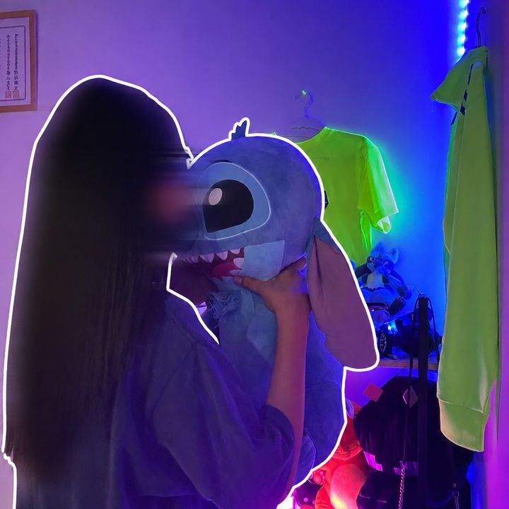 𝐌