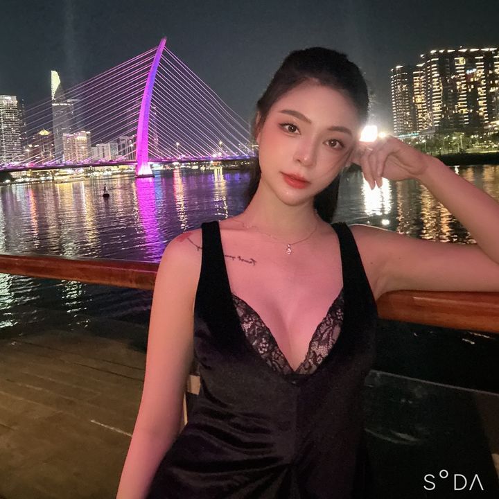 Thuỷ Thích Ăn