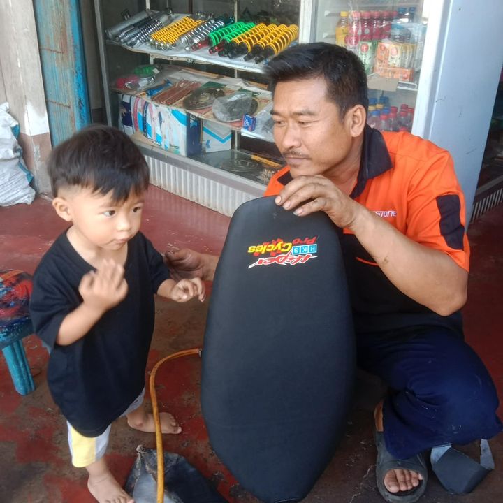 ร้านสมศักดิ์ยายยนต์byช่างขุน