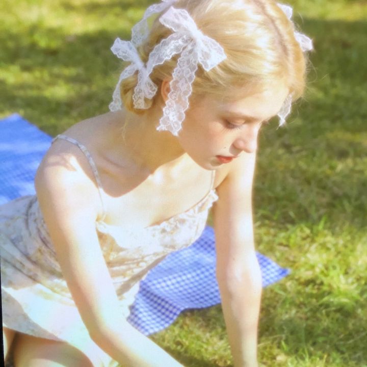 Bella