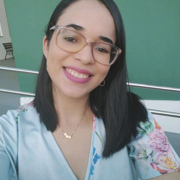 Gabi Freitas