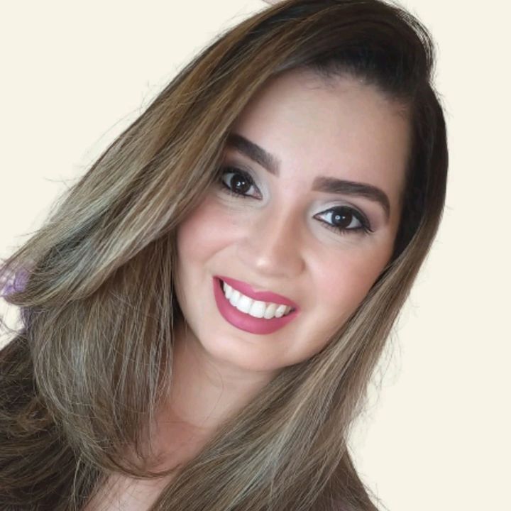 Débora Vilaça | TikTok Shop