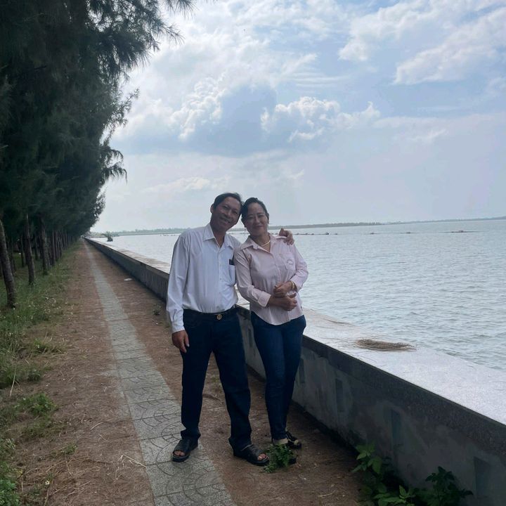 9 Lầy