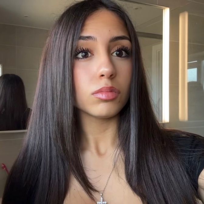 𝒮𝑜𝓅𝒽𝒾𝒶 𝒦