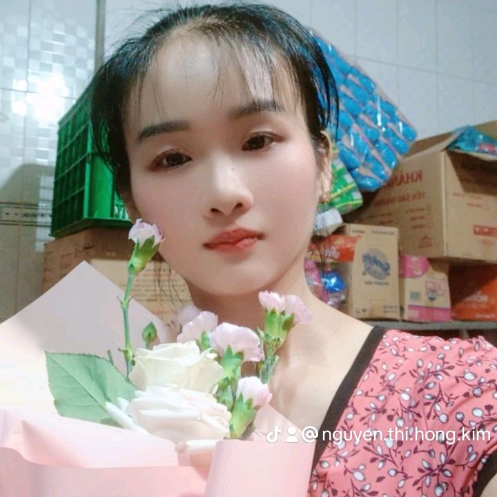 Kim Hồng