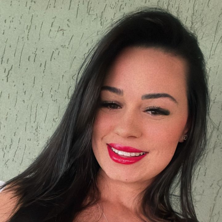 Arielle Recomenda