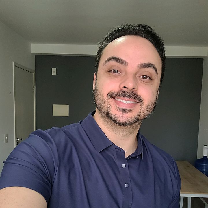 Daniel Aguiar