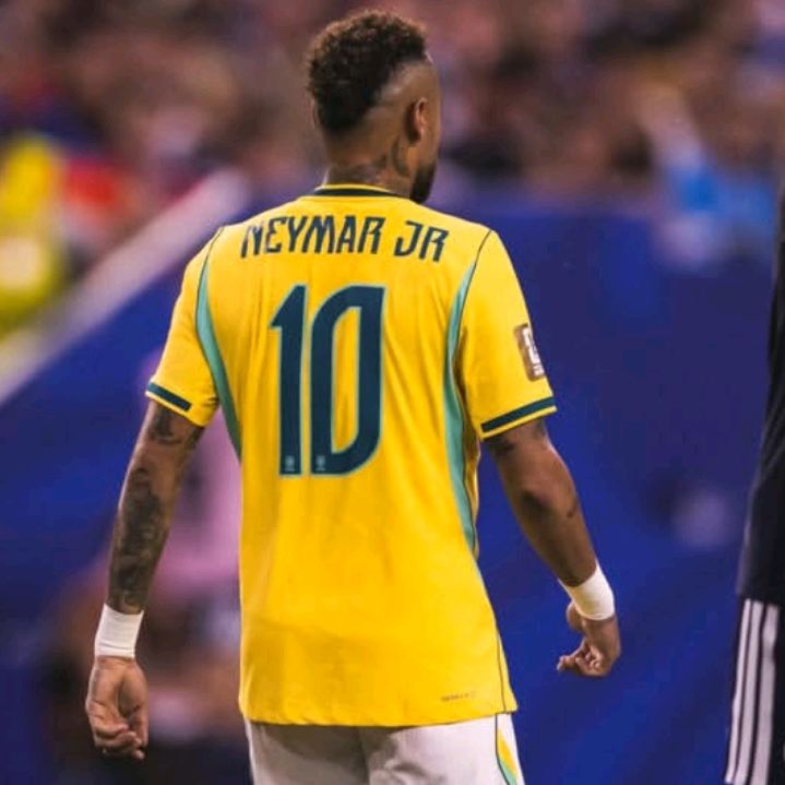 Neymar fã/ Cr7?