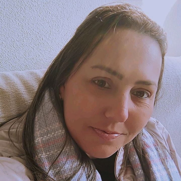 Nanda Santos