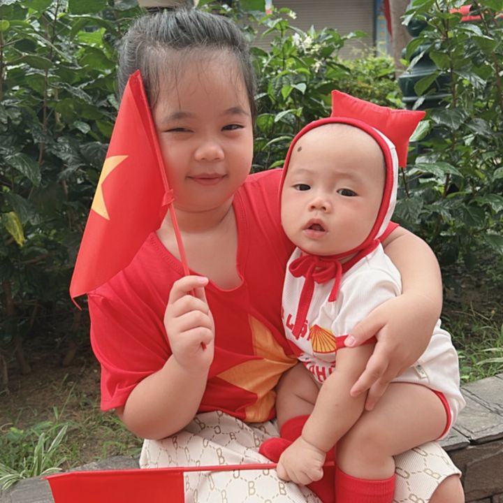 My của Mây và Min