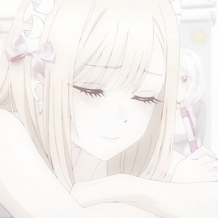 ☁️🦄E M M A ꨄིྀ