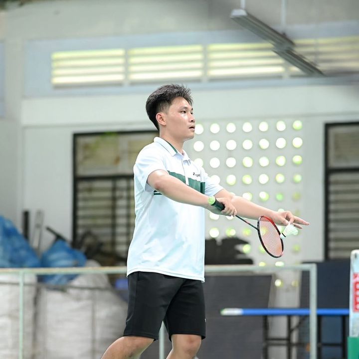 Quí Quằn Quại Review