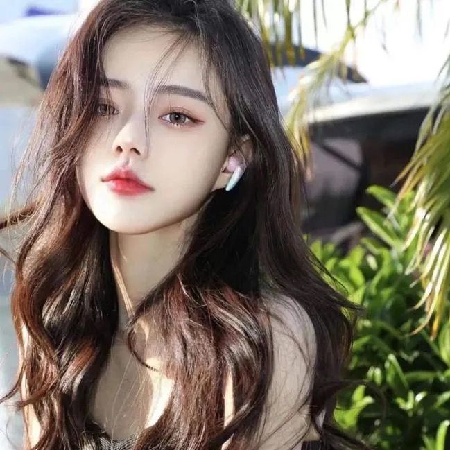 Thu Hà
