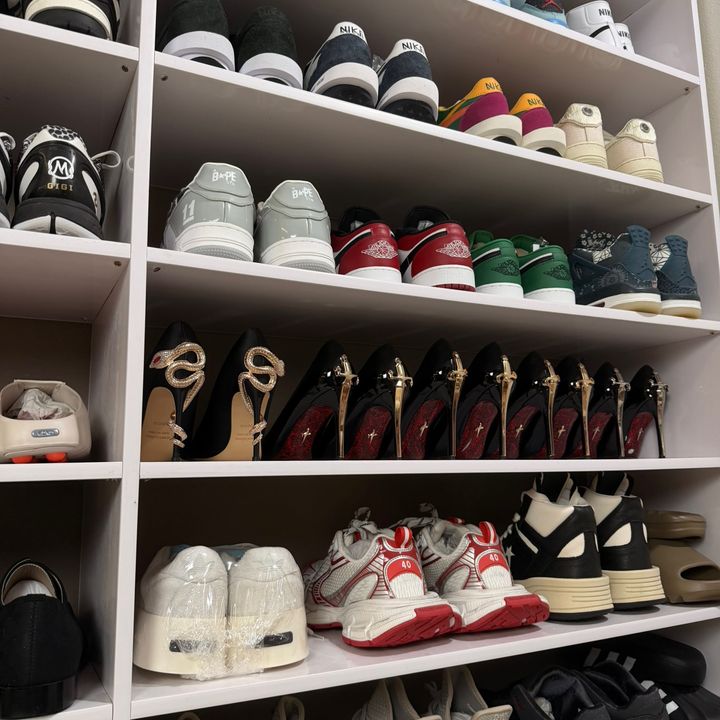 Sneaker Đen