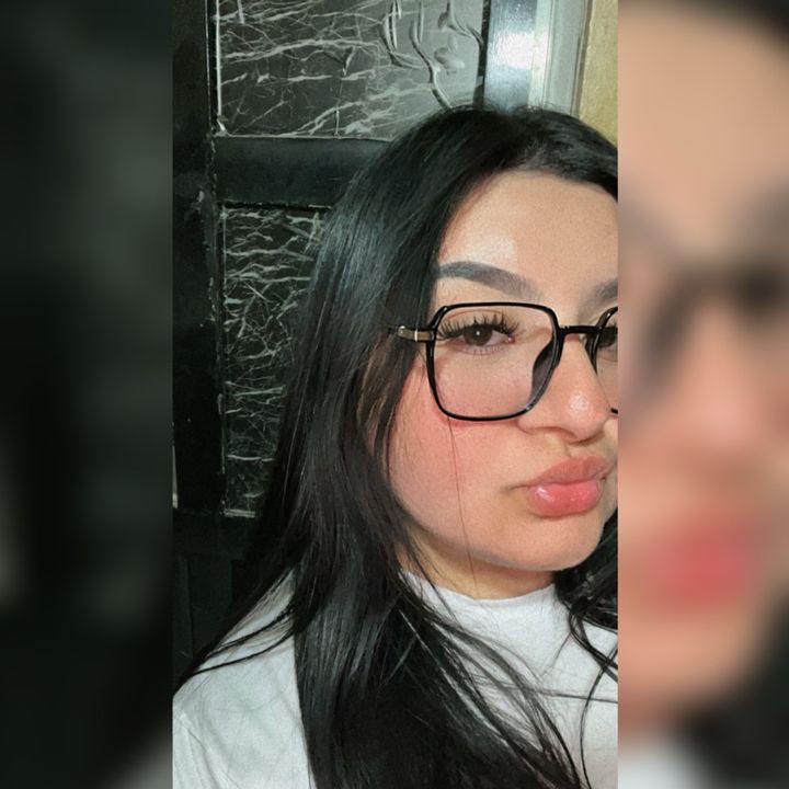 𝒜𝓃𝒶𝒽𝒾 🌸