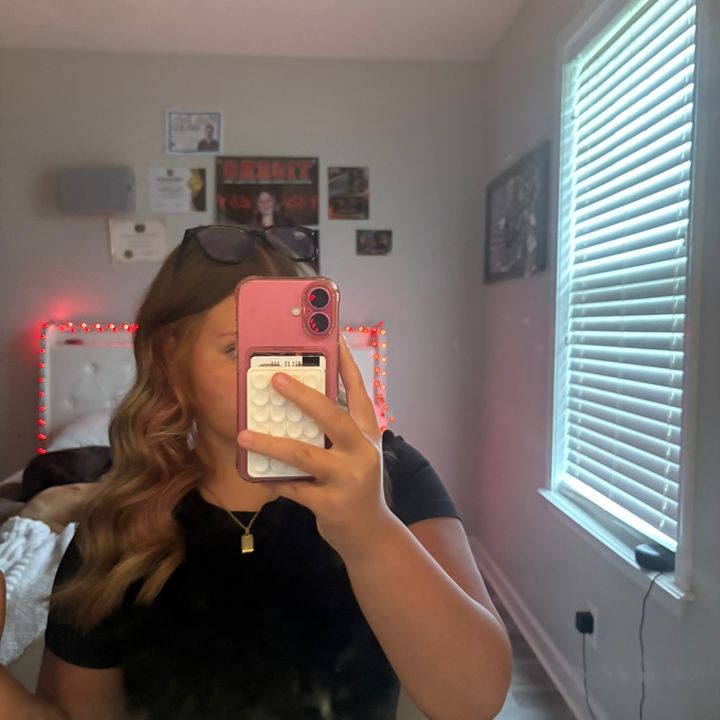 𝒷𝒶𝒾𝓁ℯ𝓎 . 🦄