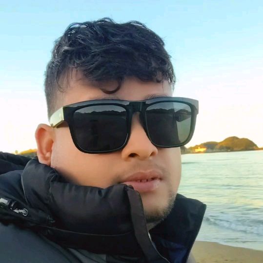 ガネス さん🇳🇵🇳🇵