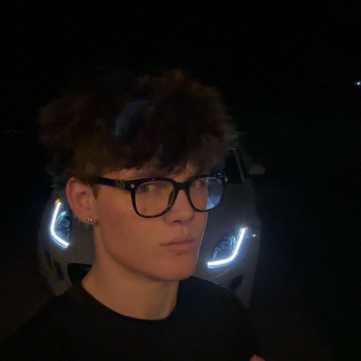 J🐙