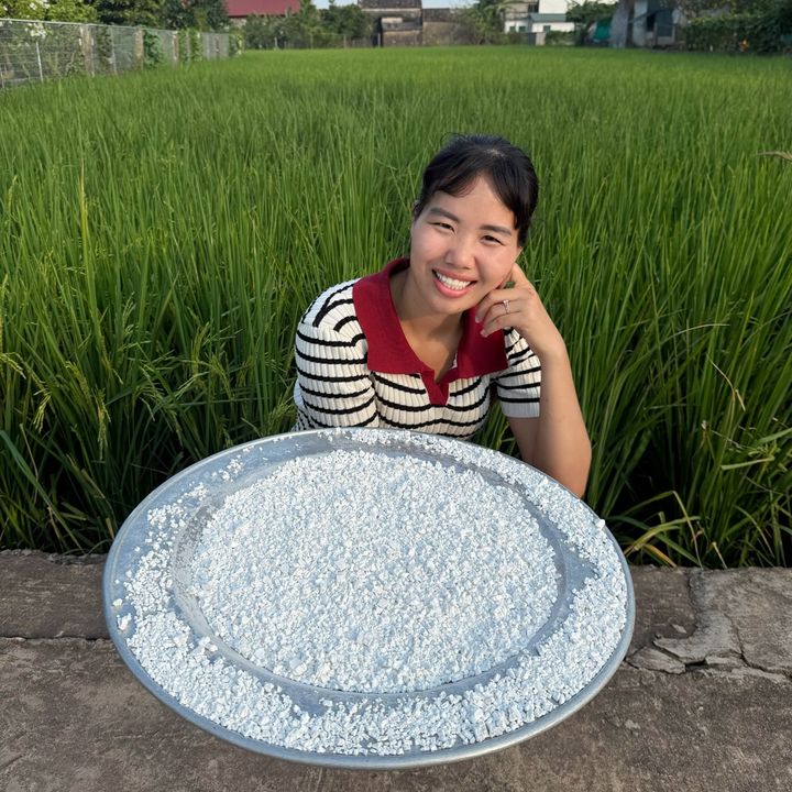Thắm nhà quê