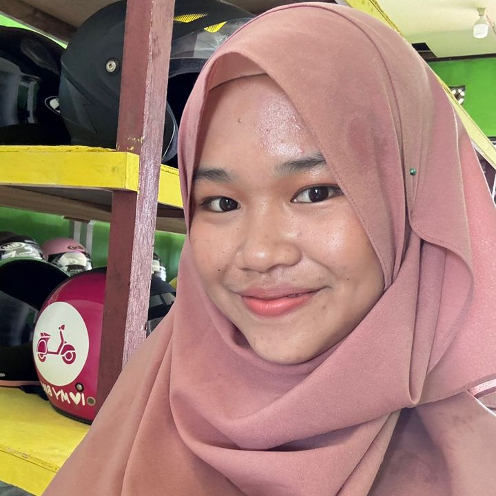 Mbak Titis Store