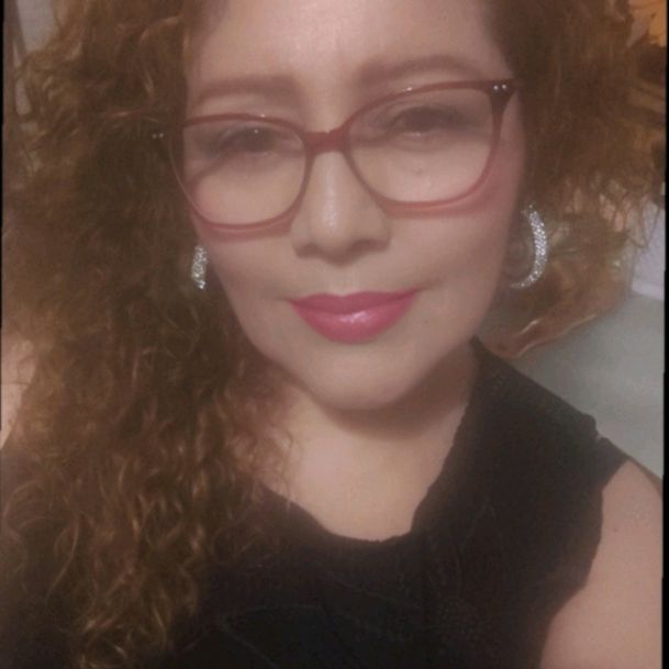 Azucena Fuentes