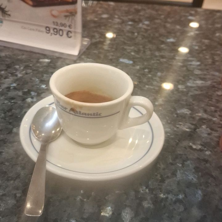 الحاج عادل
