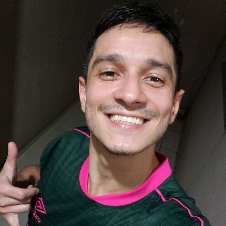 Léo Recomenda