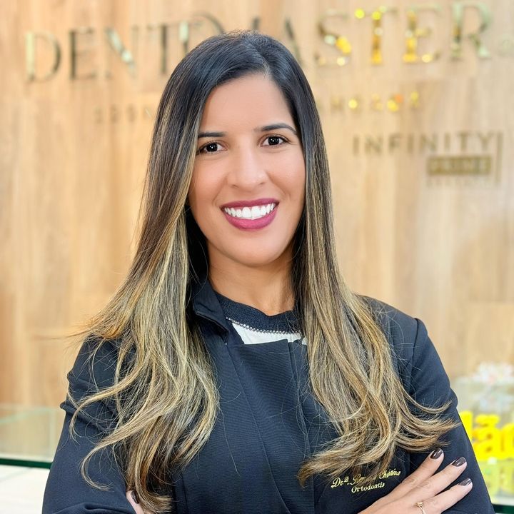 Drª Renata Christina oficial