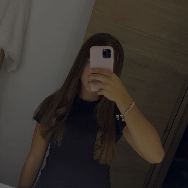 𝑀𝑖𝑙𝑎🥢