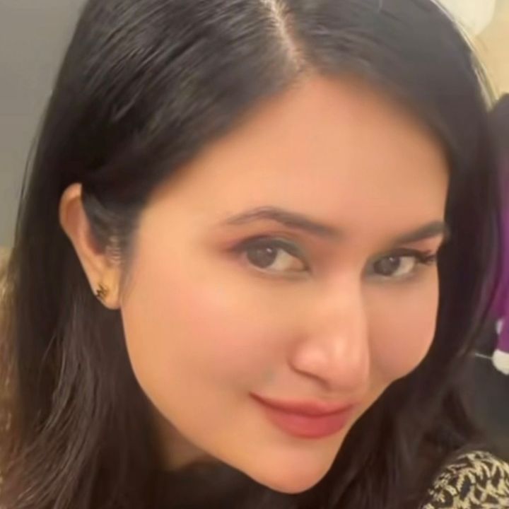 Dr.Sareen_aesthetics