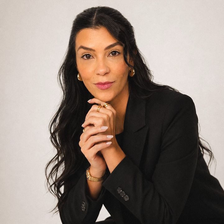 Cristina / Creator