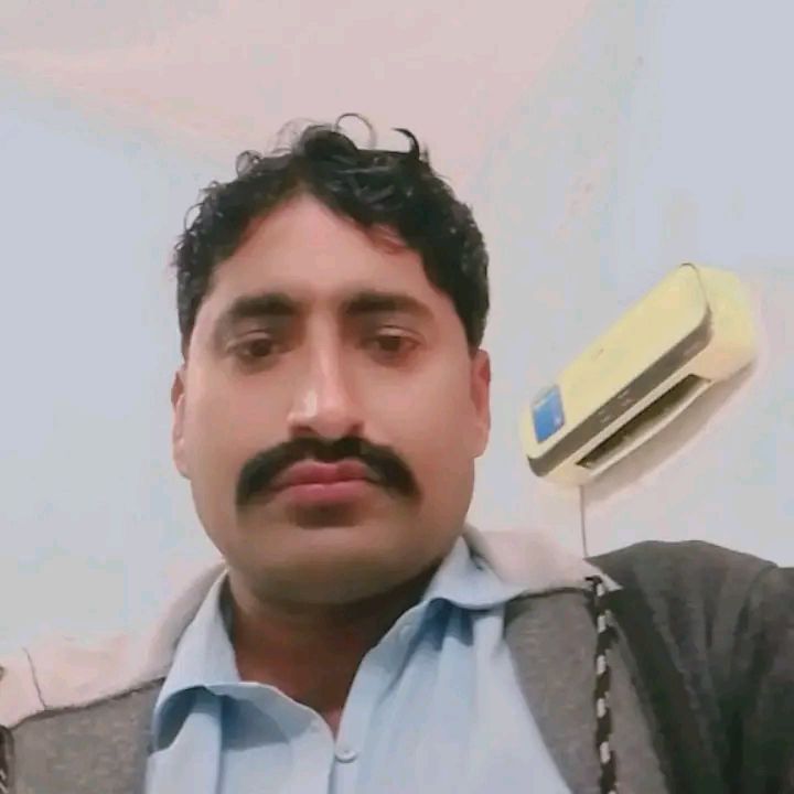 Tarik Khan