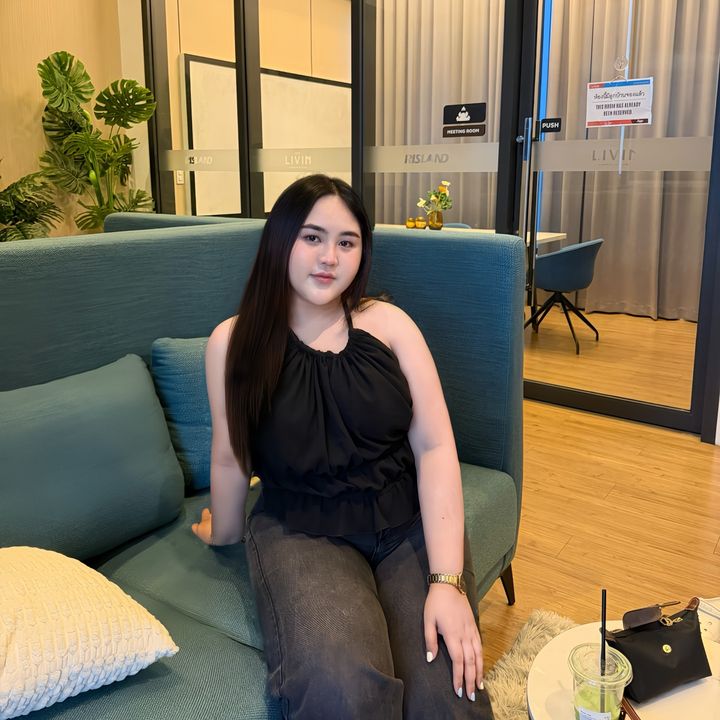 ชื่อ อ้อม ไม่ใช่ ออม✨🍃