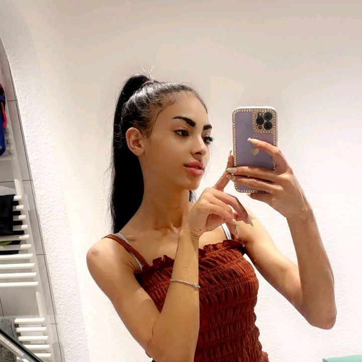 😈🦁Zlatomira Borisova🦁😈