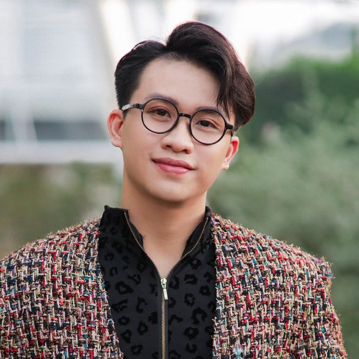 Simon kể chuyện