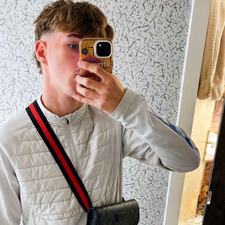 𝙼𝙹𝚁🏝️