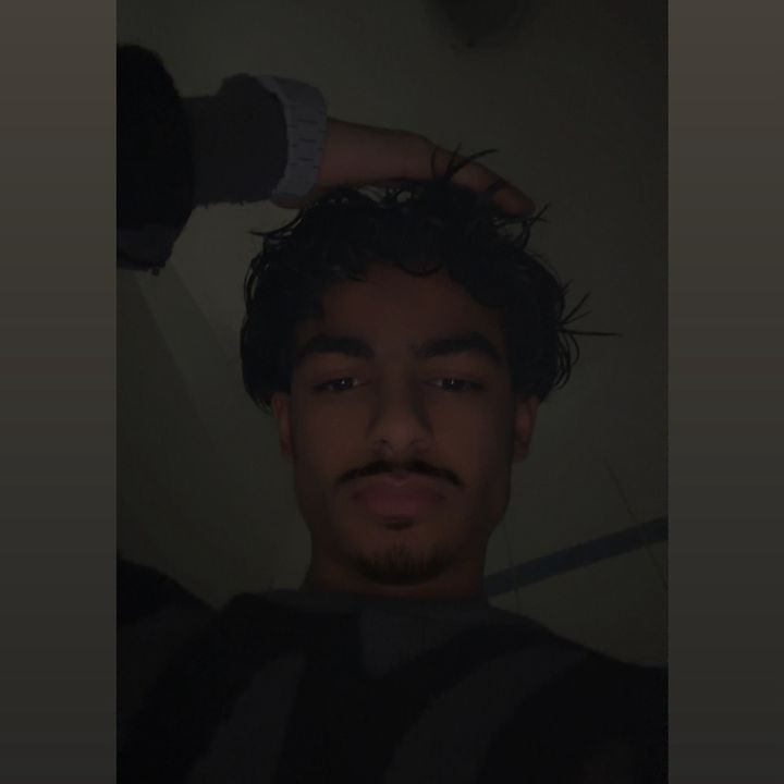 سـلـفـر🇸🇦⊀