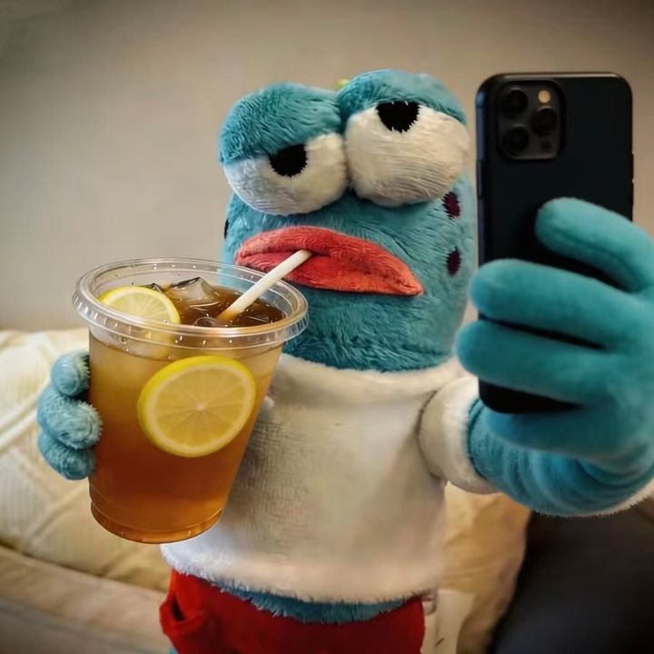 Qqqq