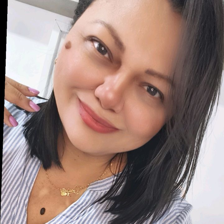 Aline Barros