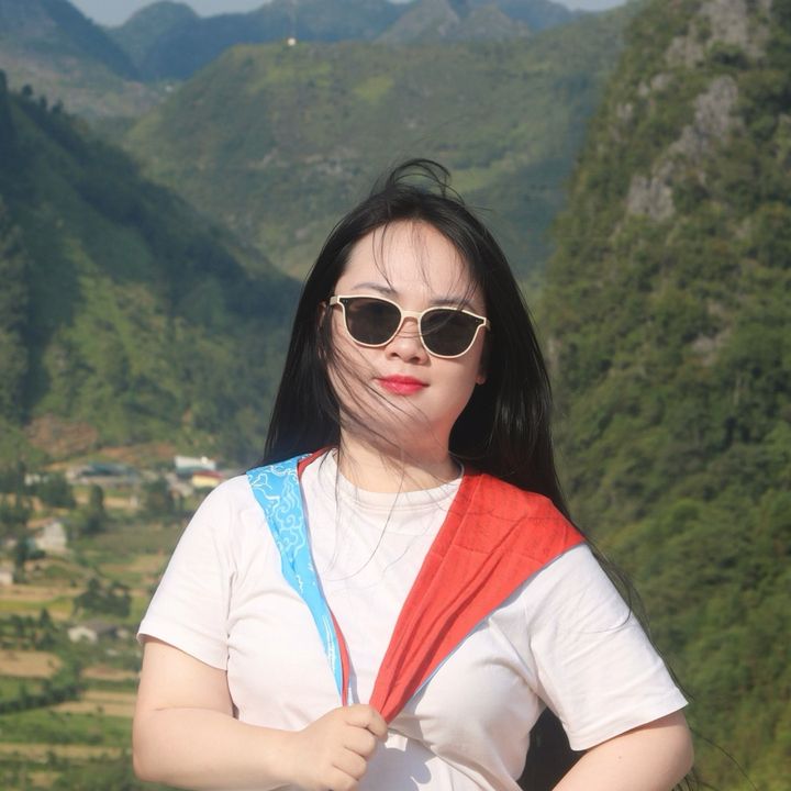 Tẻn Tẻn hướng nội 💋