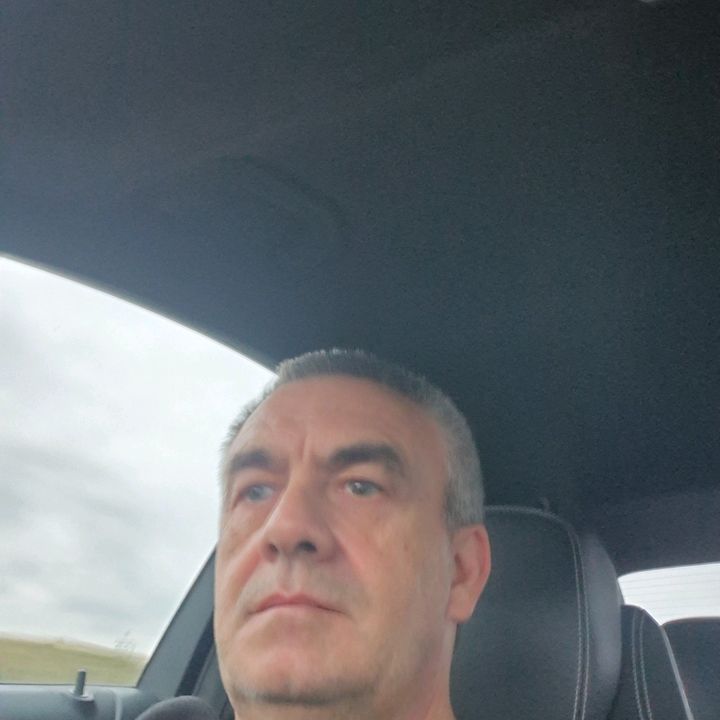 Lee