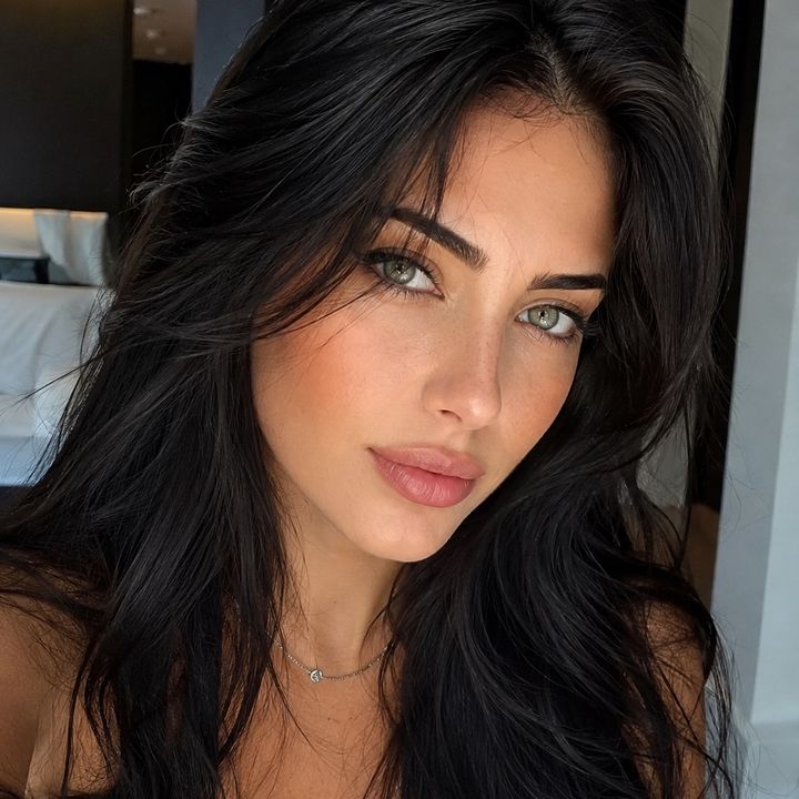 Elora Almada
