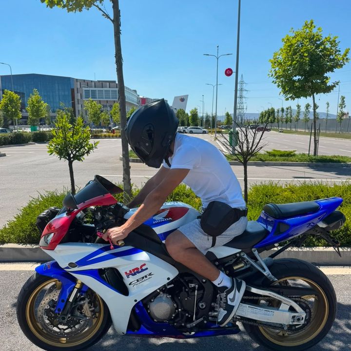 BeRatii1000rr