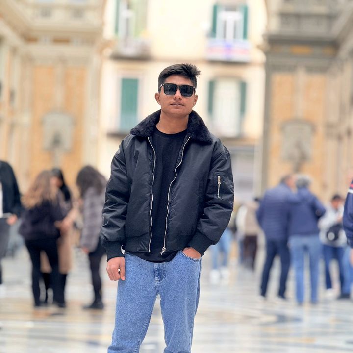 Apple Sumon ltaly 🇮🇹🫶🇪🇺