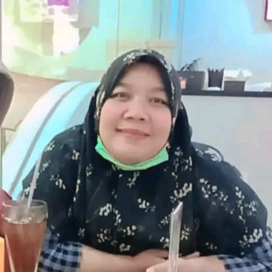 Ibu Lina