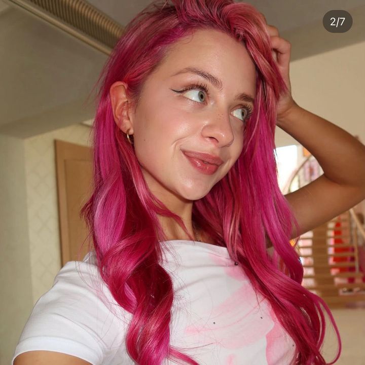 user4252995154225