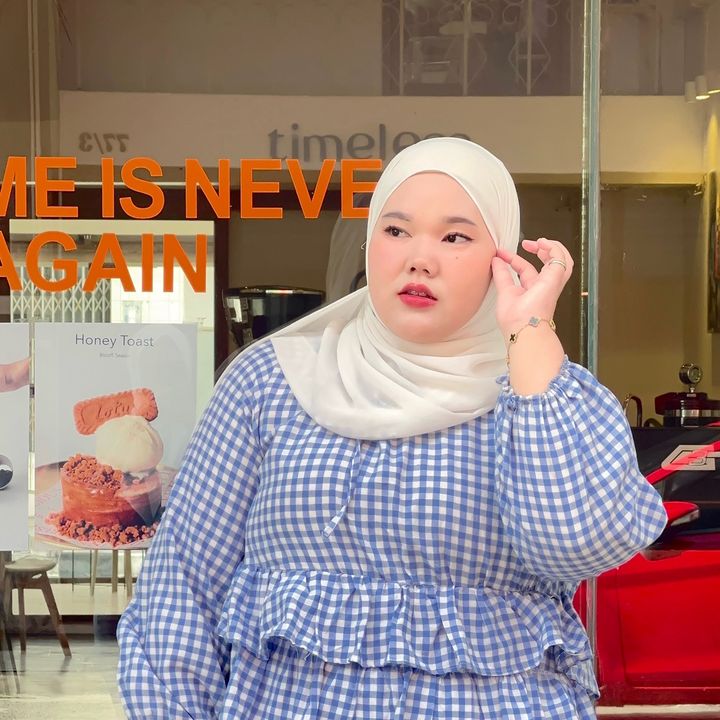 Meenashop10